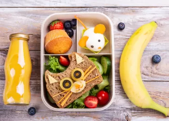 Okula Giden Çocuklar için Kahvaltı Önerileri