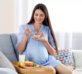 Hamilelik ve Emzirme Döneminde Beslenme